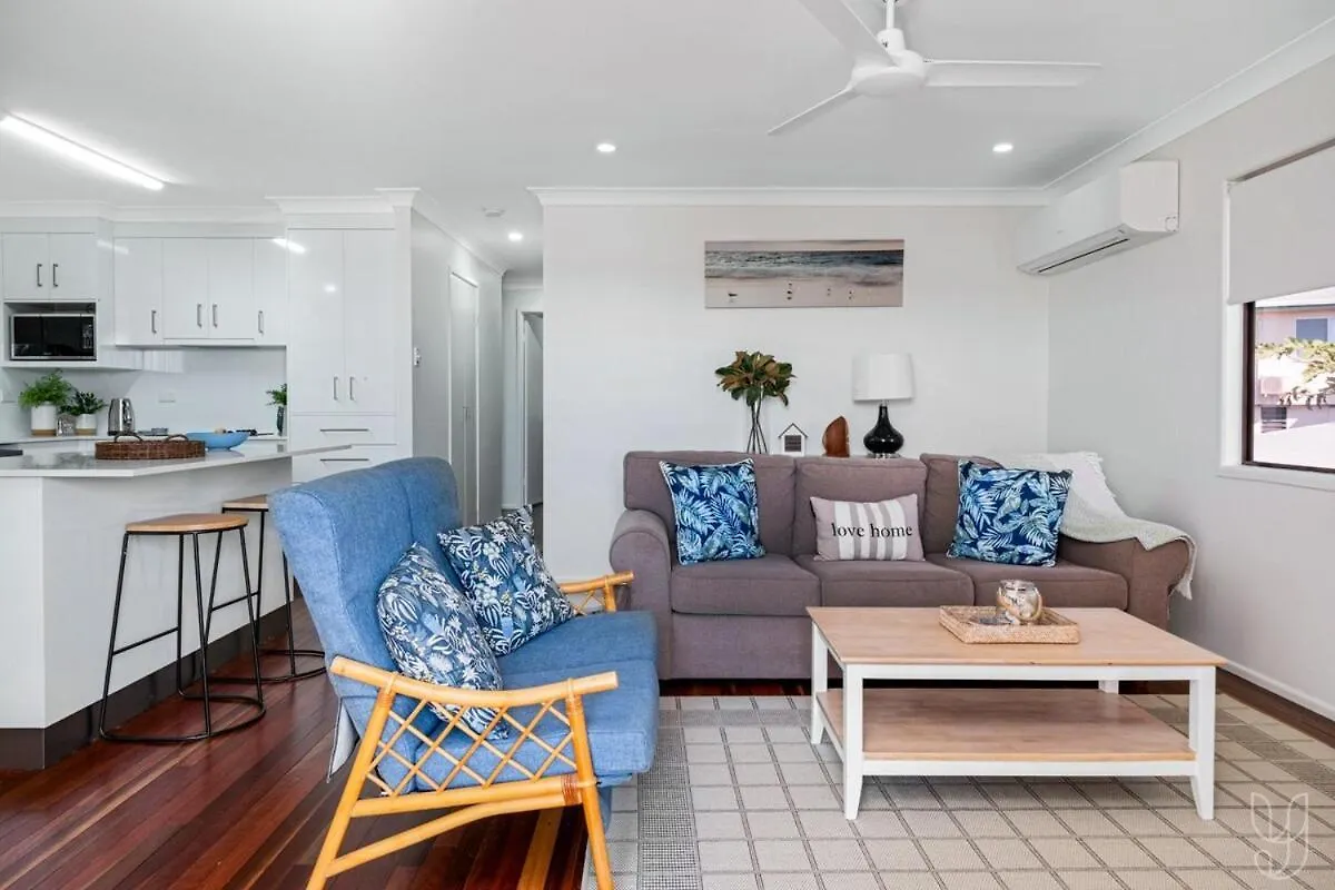 3 Bedroom Family-Friendly Coastal Haven! Yeppoon