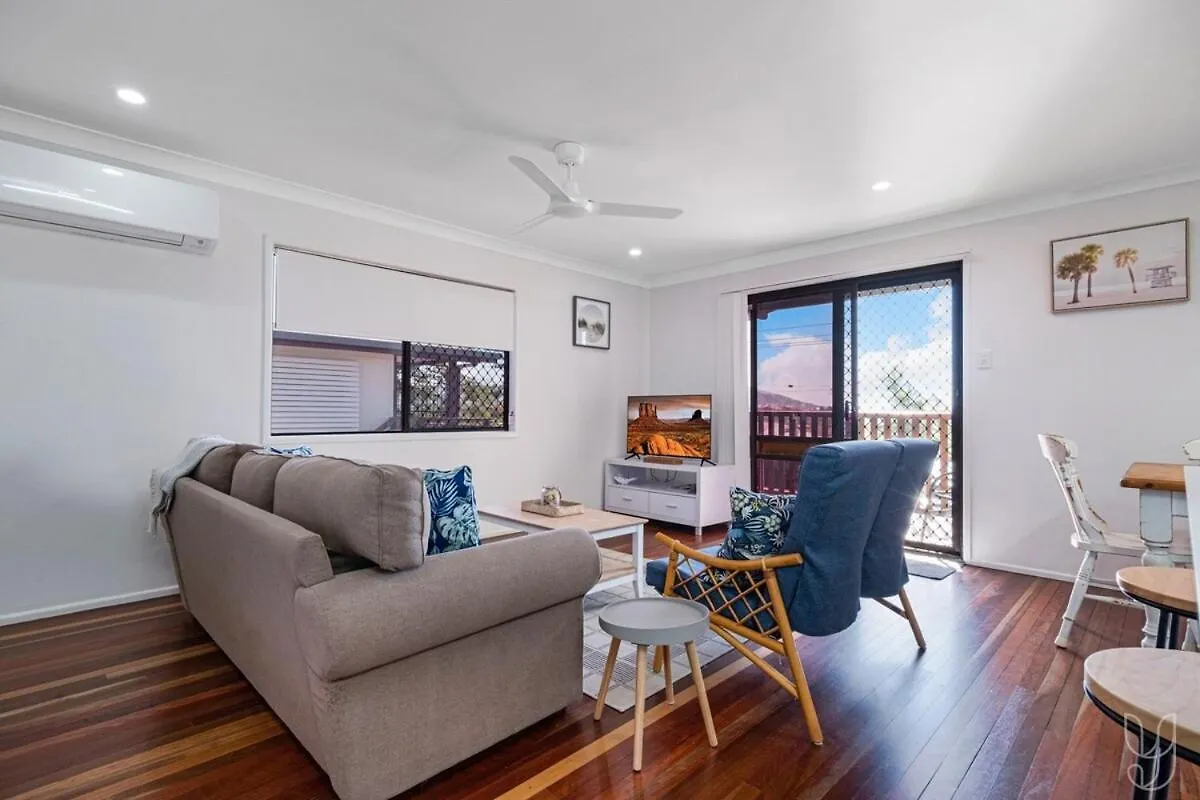 3 Bedroom Family-Friendly Coastal Haven! Yeppoon Holiday home
